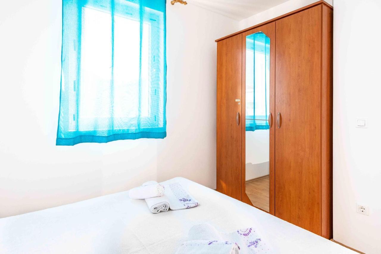 Apartment Hannah Novalja Bagian luar foto