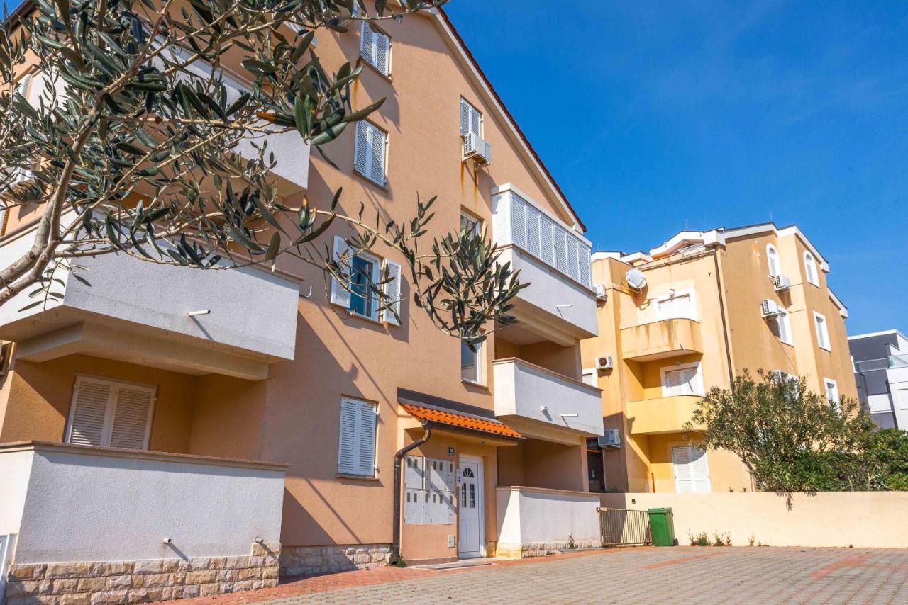 Apartment Hannah Novalja Bagian luar foto